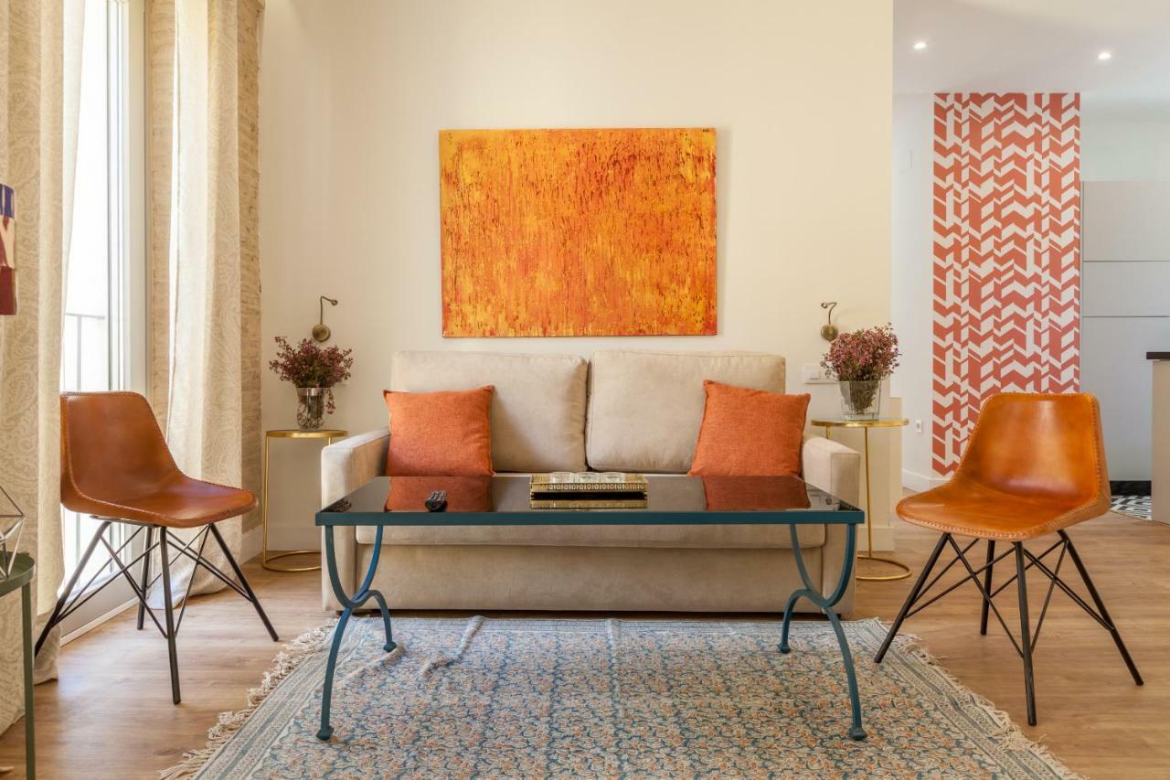 Apartamentos Rg Suites Jardines De Murillo Sevilla Exteriör bild