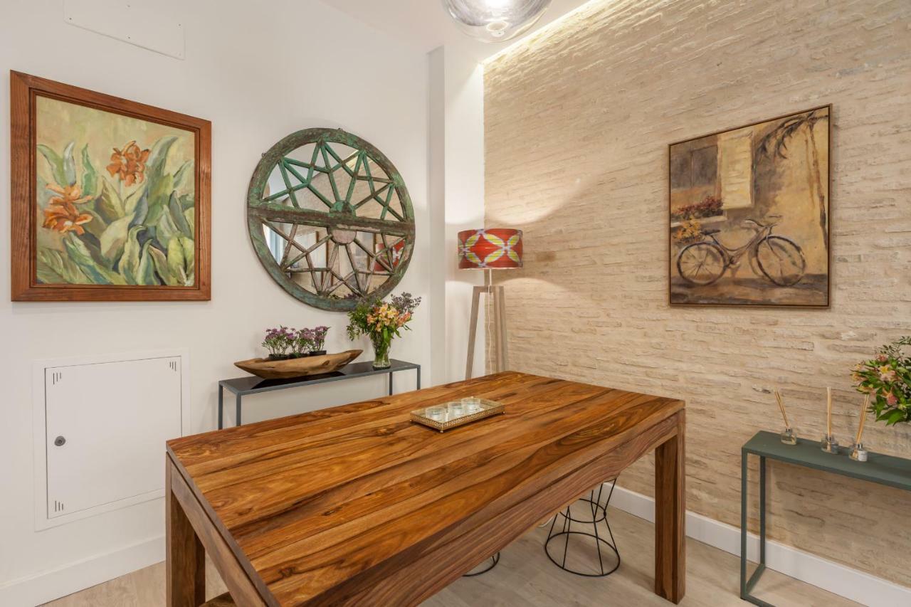 Apartamentos Rg Suites Jardines De Murillo Sevilla Exteriör bild