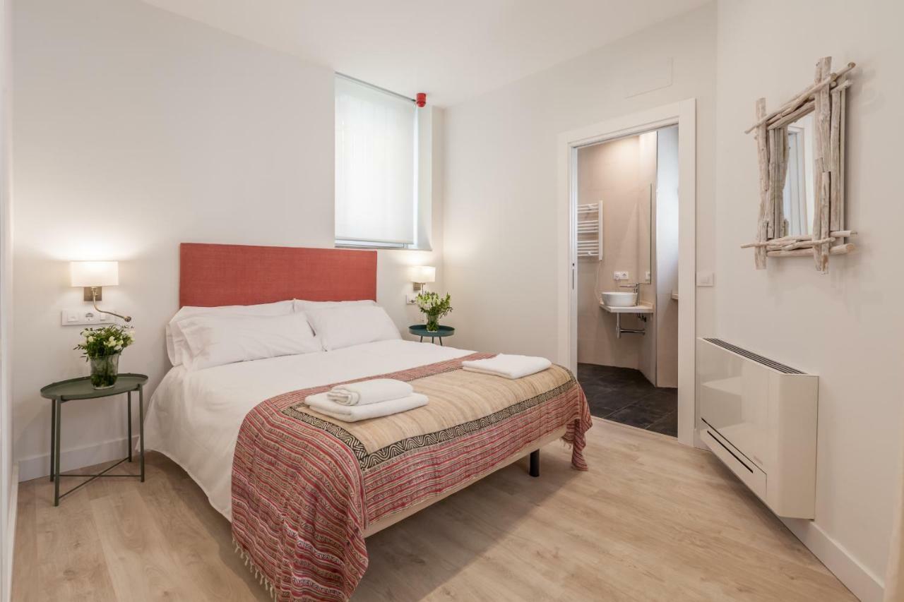 Apartamentos Rg Suites Jardines De Murillo Sevilla Exteriör bild