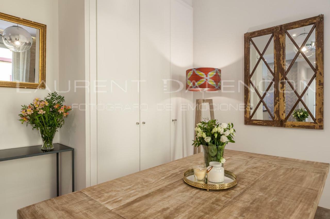Apartamentos Rg Suites Jardines De Murillo Sevilla Exteriör bild