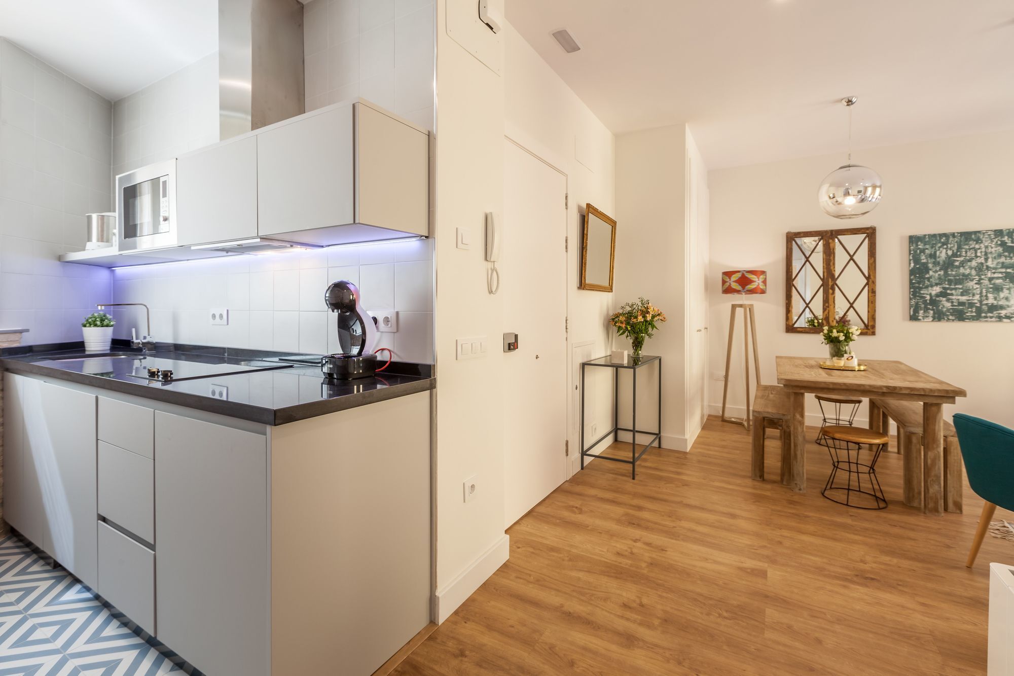 Apartamentos Rg Suites Jardines De Murillo Sevilla Exteriör bild